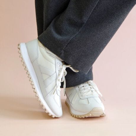 [^:ASF-GATE2--]yiЉzɖȂILC߂̖Xj[J[Iᔽɑu悤ȁAقǃ\tgȗSnŗɂȂloIɂ͖MUMU\[̃GbWfUCɁAgǍۂ͋C̕YLb`[ȃJ[OIVȂPłBǂ{[\[ŁAǂȃ{gɍ킹ĂDoXL[vIubNzCgȂǁAVvȃJ[LxȂ߁ÃR[fɖȂZD悳ɂAvZɃR[f܂Ƃ܂܂BwZsItBXbNȂǂɂL`ƎdオXj[J[ByX^btpzX^btFM23.5Z`i[bpTCY37`38j/bF20.5cm/F9.5cm@/ F23.5cm /̓FLAwZpvXAXj[J[23.5cm悭Ă܂ÃXj[J[ł37ŏ܂B38TCYł̓XgXȂ]Tė܂BbL߂̓̕n[tTCYオƎv܂ByuhЉz2013NpŃX^[gXj[J[uhuASFVLT(AXt@g)vt@bVƌAăXj[J[Ă܂ȂDavidLetangCyrill Toures2lグASFVLTB2l̑zXg[gEFA̒m𐶂AXg[gƃeNmW[ɃCXpCAčꂽXj[J[͉KŌyʂ̃t@CfނȂǍōȋfނgpׂĎƂōĂ܂BuʂȂXj[J[vƂăj[NȃJ[OȂ̃CtX^CɓރfUCŒjEN킸{[_XXj[J[ƃtX݂̂Ȃ炸E爤ĂuhւƐ𐋂Ă܂B