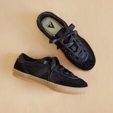 アスファルト(ASFVLT)のローカット スニーカー SWING 74