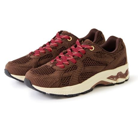 [^:ASF-CITYRUN-EW]25H~VlJWAɉfC}hLKXj[J[BsIȃfUCƉKȗSn˔hCITY RUN(VeB)hBnjJ\̃bVAbp[̗pAQ̒ʋC1m炸I[tH[C\[ŜDݍ݁AԕĂɂ_炩ȗSnBǂ݂̌yʃt@C\[ƁAϋvɗDꂽo[AEg\[gݍ킹ÂoANeBuȃV[܂ŕLg܂BɁAɋɂ₳B[KU[gpBVvȂfUCŁu̃Xj[J[ɂƕω~vuSnfUCËȂvȕɂ߂̃ghXj[J[łByX^btpzX^btM23.5cm ([bpTCY37-38)bF21cm / F9.5cm / F23.5cm̓FLAwZpvX23.5cmAXj[J[24cm𗚂ƂłB̌^Fʁ@/@iFi`@/@p[\iJ[FuxASFVLT̑̃fłGATEASPEED SOCKS NEOł38TCY𗚂Ă܂B̃fł38TCYł҂łBbVʋCďtĉKɉ߂łBXASFVLT̓{㗝XłyuhЉz2013NpŃX^[gXj[J[uhuASFVLT(AXt@g)vt@bVƌAăXj[J[Ă܂ȂDavidLetangCyrill Toures2lグASFVLTB2l̑zXg[gEFA̒m𐶂AXg[gƃeNmW[ɃCXpCAčꂽXj[J[͉KŌyʂ̃t@CfނȂǍōȋfނgpׂĎƂōĂ܂BuʂȂXj[J[vƂăj[NȃJ[OȂ̃CtX^CɓރfUCŒjEN킸{[_XXj[J[ƃtX݂̂Ȃ炸E爤ĂuhւƐ𐋂Ă܂B