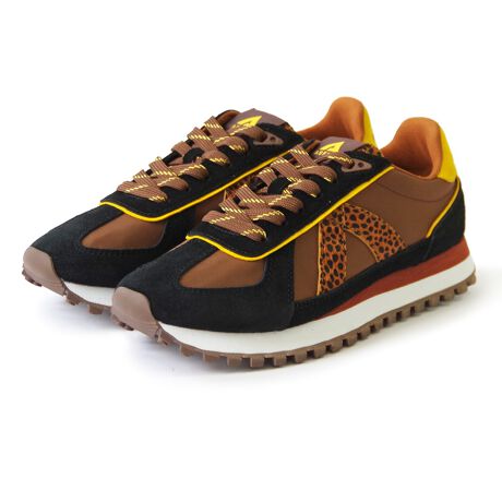 [^:ASF-GATE2-EW]25H~VyiЉzɖȂILC߂̖Xj[J[Iᔽɑu悤ȁAقǃ\tgȗSnŗɂȂloIɂ͖MUMU\[̃GbWfUCɁAgǍۂ͋C̕YLb`[ȃJ[OIVȂPłBǂ{[\[ŁAǂȃ{gɍ킹ĂDoXL[vIubNzCgȂǁAVvȃJ[LxȂ߁ÃR[fɖȂZD悳ɂAvZɃR[f܂Ƃ܂܂BwZsItBXbNȂǂɂL`ƎdオXj[J[ByX^btpzX^btFM23.5Z`i[bpTCY37`38j/bF20.5cm/F9.5cm@/ F23.5cm /̓FLAwZpvXAXj[J[23.5cm悭Ă܂ÃXj[J[ł37ŏ܂B38TCYł̓XgXȂ]Tė܂BbL߂̓̕n[tTCYオƎv܂BXASFVLT̓{㗝XłyuhЉz2013NpŃX^[gXj[J[uhuASFVLT(AXt@g)vt@bVƌAăXj[J[Ă܂ȂDavidLetangCyrill Toures2lグASFVLTB2l̑zXg[gEFA̒m𐶂AXg[gƃeNmW[ɃCXpCAčꂽXj[J[͉KŌyʂ̃t@CfނȂǍōȋfނgpׂĎƂōĂ܂BuʂȂXj[J[vƂăj[NȃJ[OȂ̃CtX^CɓރfUCŒjEN킸{[_XXj[J[ƃtX݂̂Ȃ炸E爤ĂuhւƐ𐋂Ă܂B