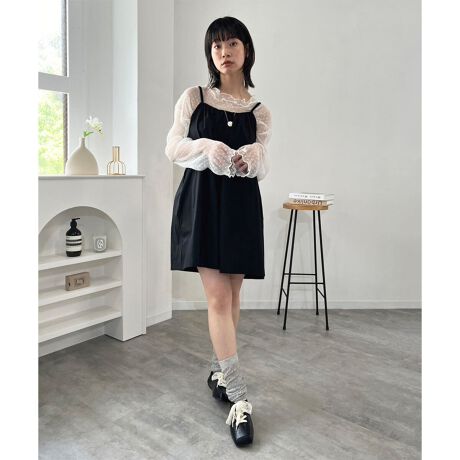 [^:12-1812]VvVGbg̃I[C{[̂VGbgRƃL[gȃI[CBÔ̂AG߂g₷RpNgȃV[g䂪IobNX^C͔wL߂ɊJĂāAZtŔ^Cṽ{ŃANZgtfUCłIg̏[ƌR̓SʂĂāA̒߂\Ȃ̂œ₷ƃNV[ȒȂɁVvfUCŃi`ȕ͋C|Cg1B܂ߕtꂽȂ][gnł̃bNXԂ₲ł̂܂^CɂIXXłƂ肪̂ŃgbvXɃC[hƃAWȂłACełBRbgMIX̃^CvC^[n悢ñ^CvC^[fނgpĂ܂B̂ȂfpȃeNX`[oIn͂Ă܂BJ[oG[V́AJ[LƃubN2FWJłB