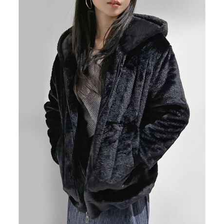 [^:16-1853]{[̃tFCNt@[u]I[o[TCYłHDp[J[^Cṽt[hu]BfUC̓VvɁAfފŋG߂̒ȂołACełIAE^[ƃgbvX̊Ԃ̊oŎĝłƂ܂ł̃}CR[fɂ߂1łJWAR[f̋ɁICi[̎ނɂāA{iIȒgAE^[ւ̐؂ւԂ~{Ԃ܂ŕLgACeBTCYŌ̃jbgXEFbggbvXɉHDĂȂpł܂Xg[gJWAK[[ȒȂ܂ŕL킹₷\IƔG̃tFCNt@[悢ё̃tFCNt@[gpĂ܂BnŒgItFCNt@[̐Aт₷ȂĂ܂B@܂΂Mւ̑ϐア߂BJ[oG[V́AItzCgƃubN2FWJłB