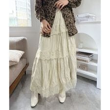 スエードタッチ×レースティアードマキシスカート