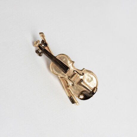 [^:OD114]iȂ܂AoCIƋ|̑ї߁BbL̐FVvȃfUCŁAzƂۂ^܂BoCI͒pɌXpxŃfUCA܂ŉytłĂ邩̂悤ȖƋCi܂ByDȕɂ߂̃ACełBђ߂͏iɊ܂܂܂BMade in JapanӁђ߂ɑΉiłBORlRx̂̂̕ɂgp̂߂łBEl__ƂŎdグĂ邽߁AF╗A̓ȂǂɌ̍܂BȂł͂̕\y݂BJbgKXr[YAWgpiɂ́AHAȋCAE_EꍇAFE`ɂ΂ꍇ܂Biɂ͖育܂̂ŁA炩߂BGꂽ܂܂≘ꂪtԂł̕u͂BTrJrAϐF̌ƂȂ܂Bgp͏_炩zŗD@ĂƂ߂܂BꏊAx̍ꏊA˓̓ꏊł̕ۊǂ͂BϐFEό`E򉻂̌ƂȂ܂BCA܁En܂̎gp͐F\ʂ݂̏NƂ܂̂łBȂql̎̓͂ȂꏊŕۊǂĂB̎ɂA݂₩ԂȂǂ̏Ǐ󂪏oꍇ܂Bُۂ͒ɂgp𒆎~AɂkBANZT[͖{̗prȊOɂ͎gpȂłBp̕ԕi͏肩˂܂̂ŁAB