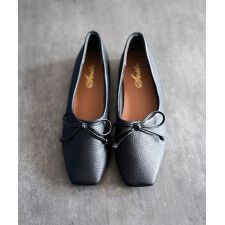 やわらかスムース素材のスクエアトゥ甲深バレエシューズ