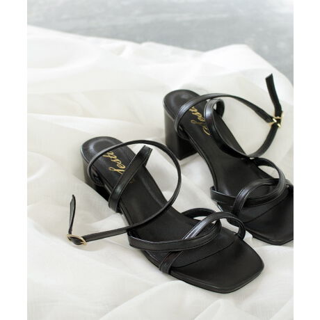 ZXg̃cCXgXgbvxAT_ؚȃXgbvfUC炵߂ĂxAT_B̍bŃcCXgXgbv͋Ȑ肫ꂢɌĂAk[fB[ȂPBlۂAtF~jŏiȑƂ܂BؚȃXgbv肩Ƃ瑫ɂăz[hĂ邩芴藚SnB~q[FőŜ̓ꊴoA₳͋Cł悤ɃfUC܂BXNGAgDōN炵ƑlۂvXB炵ǊÂȂA▭ȃoT[łgD̃tHłBƂۂɂȂAEh5cmq[B`L[q[ň芴AIVxAbvĂꑫBOXJ[gpcX^CALR[fBl[gɃ}b`ĂAȂ܂ɕihltF~jȃT_̓ołB[^:DWS76004]RgiTCY:SS/22.0cm ʁAb̍ʁAO 21cm/8.5cmpTCY:S:xǂ:xǂl:S̓Iɂ傤ǗǂTCYłAANXgbvƂ肪܂Bb肵Ă̂ŃXgbvĂȂ܂BiTCY:S/22.5cmAb 21.5cm/8.5cmpTCY:S:xǂ:xǂl:EƂAɂ邱ƂȂA傤ǗǂTCYłBANXgbvƑq[̂ň芴A₷łB̃TCYŖ肠܂BiTCY:M/23.0cm Ab 20.8cm/8.5cmpTCY:M:xǂ:xǂl:ǂɂȂƂȂ傤ǂ悢TCYłBANXgbv͏傫܂̒ł̂ŖȂłBiTCY:MorL/23.5cm LAb 22.2cm/9.5cmpTCY:M/L:M/xǂ L/Zߕ:M/xǂ L/xǂl:MTCY͕̓WXgŁA͎኱A͂ݏo邭炢łBkTCY͒Ƃɂ傤ǗǂłBLTCYIт܂BiTCY:L/24.0cm Ab 21.5cm/9.0cmpTCY:L:xǂ:xǂl:ɂ傤ǗǂTCYłB q[߂Ȃ̂ň芴܂BANXgbvȂ̂ŃTCY߂ł܂B͕iʂ̃TCYIт܂BiTCY:LL/24.5cmʁAb 22.5cm/9.5cmpTCY:LL:xǂ:xǂl:AƂɂ傤ǂTCYłBANXgbvłŒ肳̂ŁAɕS邱ƂȂ܂BiTCY:3L/25.5cm ʁAb 23.5cm/9.5cmpTCY:3L:xǂ:xǂl:AƂɃWXgTCYłB悢̑q[Ȃ̂ƁAANXgbvő񂪌Œ肳̂ŕ₷ꑫłB21tĐV2021tĐVZXg