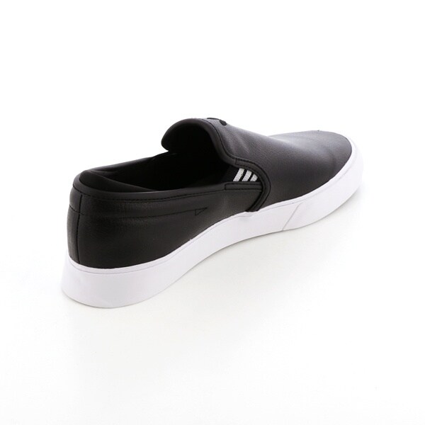 sabalo slip on