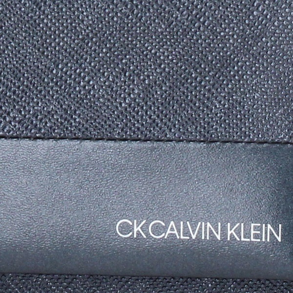 【CKカルバン・クライン】限定モデルコンパクト財布３つ折３０１６９６