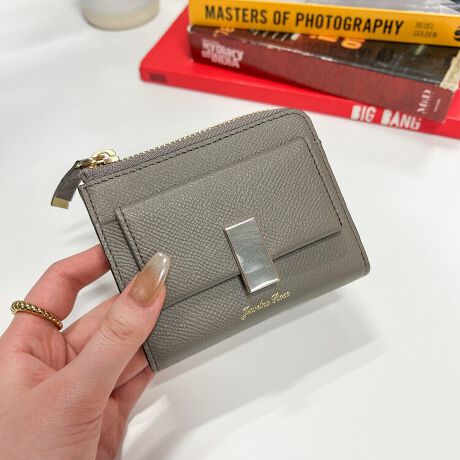 [^:15142]㎿Ȗ{vgpAWGi[ŶzV[YB \ʂƓoCJ[Ɏdグꊴ̂邨złB  ɂȂރTCYɎdグ܂zB {̂Lt@Xi[ŃX[YɊJo܂B 傫JK͒g₷oNNB RpNgȂɂDEKEJ[h[łpɗDꂽfUCłBEKF(Xibv{^)EDFEJ[hi|Pbg~3,t[|Pbg~4,O|Pbg~1(Xibv{^)Ept