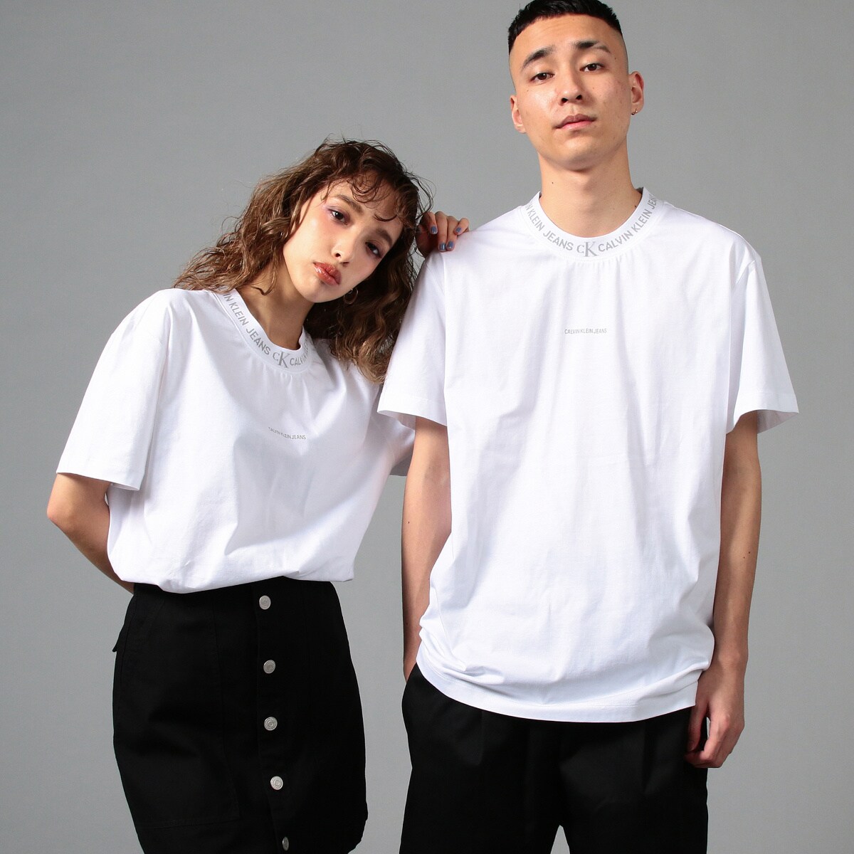 ジャカード ロゴ ショート スリーブ Tシャツ | カル 
