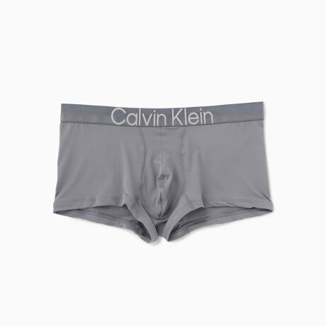 yCalvin Klein Underwear XgN`[ }CN [CY {NT[pczVvȃfUCŃEFXgɂuhSۓIȃXgb`{NT[pcBʋCXgb`鎖œgX|[cV[܂łV`G[Vňp1Bp{bNXByCalvin Klein UnderweariJo NC A_[EFAjzJoENĆAEłL̃fUCi[YECtX^CEuĥЂƂłAEōD܂ACe̐X񋟂Ă܂B JoENC̃_Ń~j}Ȕw̓V[YƂɐV߂ꑱA͋R~jP[V͂ŐEIɑlCuh̒nʂۂĂ܂B ̃uĥЂƂłCalvin Klein UnderweaŕA_Ń{fBERVXA\IȊoy܂鏉߂ẴfUCi[YA_[EFAuhłB₢킹̍ۂ L̕iE^Ԃ\tBiFLOW RISE TRUNK m^ԁFNB2974nTCg̃J[ƁA͂iɋLڂĂJ[قȂꍇ܂B