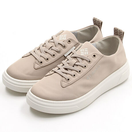 [^:YL3946]̓J̓AKɂyޏ̂߂̌y◚₷ȂǁÃj[Yɉh[JbgV[YBAbp[́A|GXefނ̗pĂAƂȂ₩ȕ͓IB܂AXgb`̂V[[XŌ񂾂܂܂łEł邱ƂłBC\[͍NbVƒʋCɗDĂAԗĂĂɂAKȗSn񋟂܂B