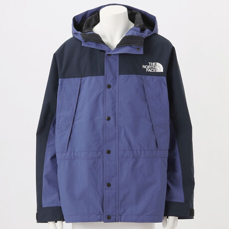 [^:NP62236]GORE-TEX PRODUCTS̗phVFWPbgBTHE NORTH FACE̒Ԃł錨̐؂ւꂽACRjbNȃfUCłBϋv̍70fj[TCNiC\nɎgpAⒷ߂̒ŕۉmہBtg̓_utbvdlŖh߂Ă܂B̐pt@Xi[ŃCi[AłWbvCWbvVXeΉBgbLOLṽAEghÂ݂Ȃ炸AfC[[XɂK1łB2022NH~V[YTCYAgn[tTCY傫AoX悢TCYɃAbvf[g܂B