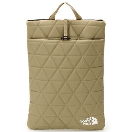 [^:NM32353]P̎gp͂AobOCobOƂĊpłPCpX[uB15C`܂łPCi34.93 cm~24.07 cm~1.55 cmj⏑ށA^ubg[łAՌɘaNbṼG{XH̗pBPCp̃CRp[ggƁAANZTp̃tgXbg|Pbg݂VvȃfUCłB