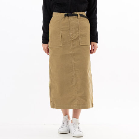 [^:NBW82432]݂̂R[fCfނ̗pRNVBLvV[fC[[X܂ŁAKɒpłXJ[głBChYI[KjbNRbgƌyʂȃ|GXekDfނgpAKxɐLk܂BTHE NORTH FACE1970Nォ1980N̐iɑAD̑ϋvサfUC̃ANZgɂȂA[^bNdlȂǁANVJȃfBe[𓥏PĂ܂BEGXg͒EeՂŃTCY߂₷EFrOxgdlBTChɃ|PbgzuĂ܂BGł^CgȃVGbgȂAgɃXbgċr΂WɂfUCBJWAȑfނɋ@\AH̏߂~܂ŒԒpłACełB