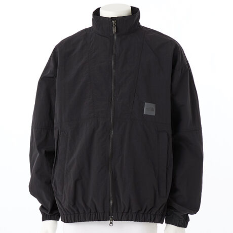 [^:NP22560]ssł́uړvɃtH[JXA]Ԃł̑sKɂfBe[fނɂRNVB͂^Xfނ̗pgbNWPbgłB\nɂ̓NVJŏ_炩ȕ̃^XiCgpBn͔̂悢|GXebVŁAnŒ̂}܂Bg̐؂ւƘeɃx`[VzuAʋCBtNgvg̃SŖԂ̎F߂Ă܂B~h[̏ォHD邱ƂłƂTCYBɍ킹VGbgȂAA[`傫AɃ_[c邱ƂŘr₷A^lĂ܂BTHE NORTH FACEȂł͂̋@\AssɑΉfUC߂ACełB