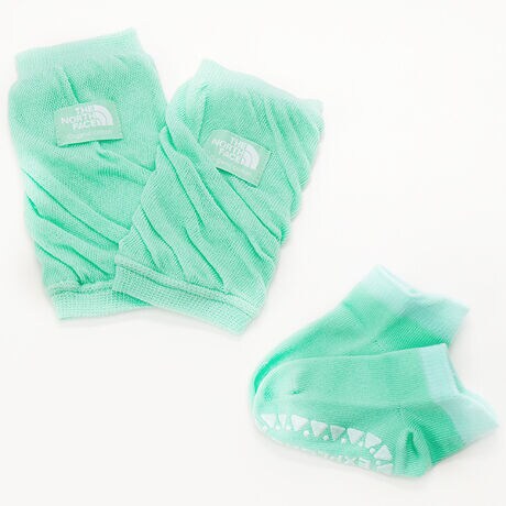 [^:NNB82510]I[KjbNRbg̗pA炩ȕŔ̓bOJo[ƃ\bNX̃MtgZbgłB\ʂ͒ʋCl̃jbgŁAʂ͊ɂ郀y郁bVdlBĂ̓ՂȂAKȒSnɃfUCĂ܂Blu݌vŁA\bNX̑ɂ͊~߂zuBɂ͋LXy[XĂ܂BoYjAnCnC܂藧̓ւ̑蕨ƂĂ߂ŁAMtgɂœKȃL[gȃ{bNXpbP[WɍB