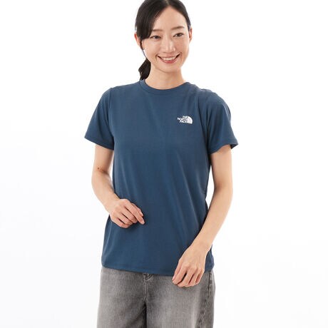 [^:NTW32588]AȂ߂炩ȒSnTVcłBfނ́AzTHE NORTH FACEƎ́uFLASHDRYv̗pBƂ肪tBg@ۂgpA킢̂ے̕\ʊɃfUCĂ܂BK߂@\ƂāAUVPAiUPF15-30AOJbg85ȏjACIɂ|WEXeCtbVH̍RۖhL𑕔Bg[jO⃉jOȂǂ̃ANeBuȃV[Kɂ1łB