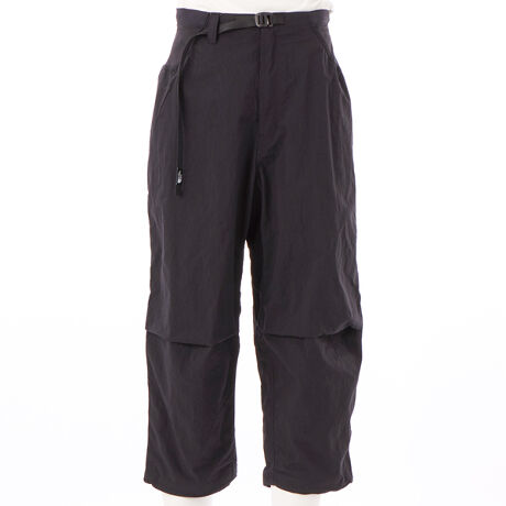 [^:NB82561]ssł́uړvɃtH[JXA]Ԃł̑sKɂfBe[fނɂRNVB[̍̃pcłBXpgpbvXgbviCńAxAVRfނ̂悤ȃi`ȕB͂H{ẢJɑΉ܂BEGXgɂ5̃gRbgbV|PbgzuBzX}[gtHAȂǐɕKvȏނAr̓Ɋ邱ƂȂ^тł܂BTChƃqbvɂ|Pbg݂A[߂Ă܂B̓h[R[hōi邱ƂłA`F[Oւ̊Ã݂XNyB8łƂ̂AChe[p[hVGbgB]ԑs̋r̉^lAGɃ_[cĂ܂BTHE NORTH FACEȂł͂̋@\AssɑΉfUC߂ACełBUVveNgiUPF50{AOJbg95ȏj@\tB