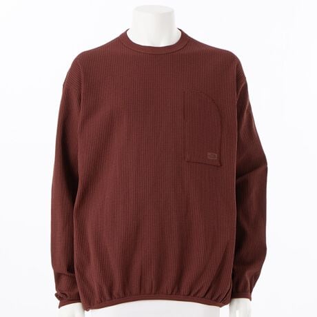 [^:NT62560]ssł́uړvɃtH[JXA]Ԃł̑sKɂfBe[fނɂRNVBAӂ݂̂郏btngpAN[lbÑgbvXłBRWQ[gɂA炩Ȃӂ݂̑fނ́AXgb`ƌy˔A㔼g̓ɃX[YɒǏ]܂Bʂ̂鐶n͔ꂪ悭AĂhCȒSnBn[th[^̋|Pbg̓TOXȂǂ[łTCYB|Pbg̈ʒuƑ傫́A[̂ɂ݌vłBUVveNgiUPF50{AOJbg95ȏj@\tBƂ̂VGbgŉ^lƂƂɁAɍ킹܂܂ȃR[fBl[gɃ}b`Bg̒ⒷȂǁA]Ԃł̑slp^[Jbg̗pĂ܂BVvȃfUCŃCO₷A3V[Y̒p\BTHE NORTH FACEȂł͂̋@\AssɑΉfUC߂ACełB