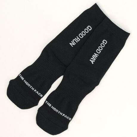 [^:NN82505]ʋC̃jO\bNXłBfނɂ́AʓIȃ|GXeϋvƃXgb`PBTƃ|GXe点ɖaтfނ̗pBʋCɗDAV̂ȕ̗SnłBy܂̃A[`T|[g\sׂ̕yAܐƂƂ̓pCdlŃNbV߂Ă܂BCIɂ|WEXeCtbVH̍RۖhL𑕔BuGOODRUN GOODWAYṽbZ[WSfUCNVJȃJ[ŁÃg[jO⃉jOȂǂŊ􂵂܂B