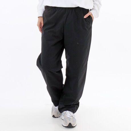 [^:NBW82533]H~̃LvV[畁ig܂ŁA܂܂ȃV[Ŋ􂷂A킽pcB\n̓RbgCNȃ|GXen̗pA}bgȕɎdグĂ܂B킽ɂ̓Xgb`̂锖킽̗pB\nƗnƂXgb`fނŋr̓ɃX[YɒǏ]܂BRpNgɎ[łAgsɕ֗ȃX^btTbNtłB΂X[YȃVGbgB҉ɃK[bg邱ƂŁA₷サ܂BAEghAɓK@\A^E[XɂȂރfUCłB