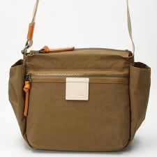 ダコタ　カレ　ショルダーバッグ