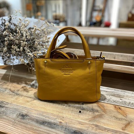 _R^ L[u V_[obO 103030770Ñ_R^\郌gȃV_[oColCV[YɃ~jg[gԓJ[oG[VLxȃCibvŃR[fBlCgyV[YłB~jg[g^Cv̓V_[RO\2way^CvB500mlybg{gⒷzȂǕKvȕTCYȂ̂ŁAƂĂpIB^EobOƂďd󂵂Ăꂻł[^:1030307]