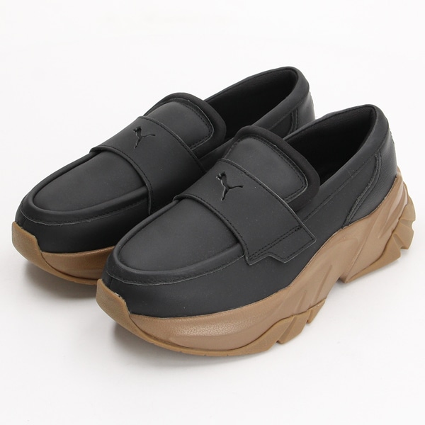 PUMA LOAFYR WNS ローファー 厚底クリーム色ローファー PUMA LOAFYR WNS ローファー 厚底クリーム色ローファー PUMA