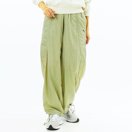 [^:633969]it@bVƃX|[c̋EzāAVȃX^CĂuDARE TOvRNVBV[ÝAƎRɁAƎ炵yނ߂̃ACe܂BptWPbgtApcAvgTVcȂǁAԂȂ郉Cibv͂łB̃ACéA100TCNfށig⑕jgpATXeiuȖւ̈𓥂ݏoĂ܂BɔzȂAX^CƉK𗼗ꒅłBfUĆAƂI[o[TCYtBbgŁAbNX̂钅SnBbvXgbvfނ̗pĂAyʂȂϋvɂDĂ܂BɁA߉\ȃ[VOfBe[A₷lJ[ubOÂV[ŊB~fBACỸEGXgɂ́Ah[R[ht̃Sdl̗pAtBbg̒ȒPBV[|PbgĂApQłB̓M[ŁAǂȃgbvXƂoX悭R[fBl[gł܂BETCNfގgpFǂւ̈Ƃăg⑕100TCNfނgpĂ܂BڍׁEtBbg:ƂKȒSñI[o[TCYtBbgECf:bvXgbvE߂ł郋[VOfBe[EJ[ubOEFM[ECYF~fBACYEh[R[h̃EGXgSE|PbgFV[|Pbg