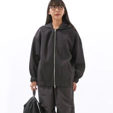 PUMA/プーマ/ＷＡＲＤＲＯＢＥ ＥＳＳ オーバーサイズド ＦＺ ＨＤ
