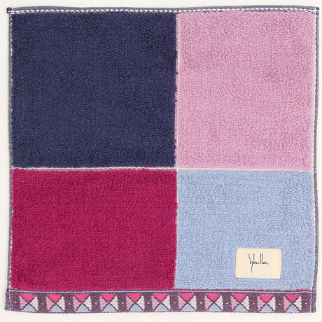 [^:1430550031]VȓDȐF̑gݍ킹ōĂ܂B{̗lȈۂ̎q|CgłBƂ莝lC̃^InJ`[tB^I̋@\ǋVvȃfUCłB[Sybilla]XyC̃fUCi[AVrfUCuhBi`GRW[e[}ɖ邭AAl\Ă鏗^̂悤ɍ炫ւԂ`[tƂȂĂ܂B