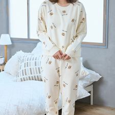 ヌネット＆ロゴランダムプリント裏毛起毛　セットアップ