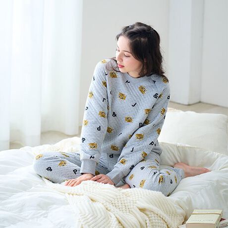 [^:PJR190-54200]lC̃klbgςU΂߂ꂽAڌLg̃vI[o[^CṽpW}łB ڌLg͏_炩GɁAȓłӂ牷̂́B Ƒɂ̓u{ĂA߂オ炸KȒSnL[v܂B G߂̂ԂAƂ𗼗ĉ߂ꒅł B