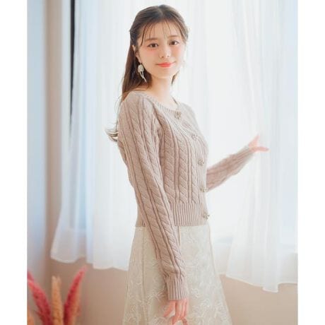 [^ԁF20082518100042]\LȃP[u̒fRpNgJ[fBKyDesignzEtgɂ̓rW[߂{{^炢ANVJȕ͋C̒ɊÂvXBE{[}VGbgiɌĂ܂BE̊̂ӂƂڂȂAt܂Œp悤ȂnɎdグ܂BEs[XuEXȂǂ̉HDƂĂ͂A{^΃gbvXƂĂ􂵂Ă܂EEGXgC^AEgǂł񂵂ł悢䊴łBEtAXJ[gȂǓ̂{gX킹ĂƁAlۂtF~jX^Cy݂܂IyFabiczEĜ悢fނgpBEłꂪô|CgEzCgAsNATbNX3FWJƂȂ܂ByCarez􂢉\