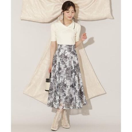 [^ԁF20082522100016]肰Ȃ`FbNƉԖ͗lʂ HftAXJ[gyDesignzE肰Ȃ`FbNɒW@ׂȉԕd˂AiŉŝfUC͂̃XJ[gȄdȂ肪_炩\A؂₩T߂ɂ܂ƂltF~jȈꖇłBETCht@Xi[dlŒE₷AobN[XAbvpۓIɉo܂IEntœCɂpłA̎H璷􂷂ꒅɎdグ܂EVvȃgbvXƍ킹邾ŁARɉ؂₩ۗACeEoʋ΁AG߂̃Cxgɂi悭ffUCłyFabriczEy₩̒ɒ悢nngpBEntBEo[KfBAubN̂QFWJƂȂ܂ByCarezhCN[jO