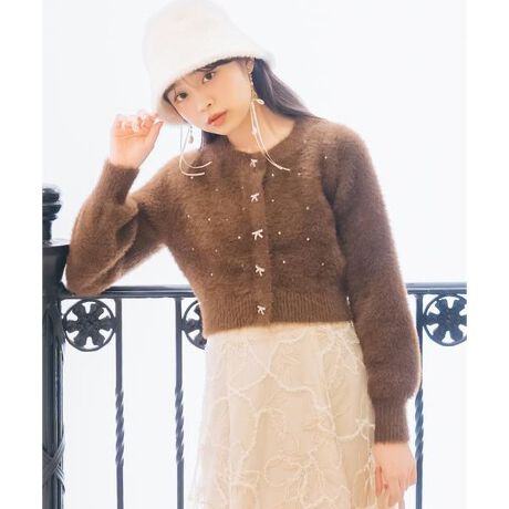 [^ԁF20082528100077]Zŉ؂₮Ap[rW[̎J[fBKyDesignzEtgɎU΂߂p[rW[AтɏiȋP܂Etg̃{{^ÂYĂ܂BEGA[łӂƂtFU[jbǵAڂSn_炩łBE▭ȏ䊴{gXI΂AoX̗ǂX^CO܂BEOăvI[o[ɒA񂵗͂QEH~̃R[fCɉ؂₩ɊiグĂA[h[u̗ꒅłyFabriczEȂ߂炩ȔGŒSnǂA炵VGbgĂĂ܂BEłꂪô|CgEzCgAsNAJAuEi~lXgVhXA~lLyXA~cESTXAWEBJ[jAubN̂TFWJƂȂ܂ByCarez􂢉\