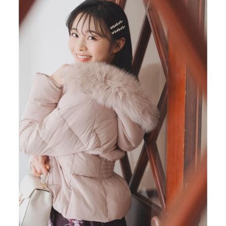 [^ԁF20082527500039]~̃}XgACeIԂ̃tHbNXt@[tV[g_EɐV삪oyDesignzEJWAɂLC߂ɂ}b`ĂA񂵗͔Q̖\AE^[BE낪SdlɂȂĂALyvfUC|CgIEՂ̃tHbNXt@[tfUCŁAƏiȈۂɁEt@[͎OOKȂ̂ŁA̓̋CŃAW݁BEuK[hĂ܂IE֗ȗTCh|PbgtŁA@\ob`EƂɂyĂI~̖ɗꒅłByFabriczEyďvȐnƒgȂŁAG߂Kɉ߂܂BE̓_E80AtFU[20gpBELk̂郊uƎO\ȃt@[ASnƍĂ܂BEzCgAsNx[WA{h[AubN4FWJƂȂ܂ByCarezhCN[jO