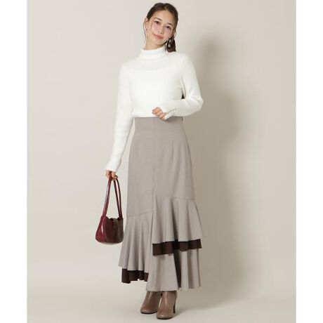 [^ԁF20082522100147]AVg[ȃeBA[hVGbgfAfBwtAXJ[gyDesignzEEΏ̂ȃC[hfUC͂̃OtAXJ[gBEAVg[Ȑ؂ւfUCƁAn̈قȂfނd˂邱ƂŁÂVGbgɁBEEGXg͐؂ւ̂ȂnCEGXgfUCŁArʂoE}[ChXJ[ĝ悤ȐɌčLtAfUC̃ACełBEt@Xi[dlBEEGXgobN̓S[XAbvdlByFabriczEy₩ŏ㎿̂|GXefނgpBEuE`FbNAubN`FbN͕\LȐ璹`FbN̐nBEntBEsNAuE`FbNAubN`FbN3FWJƂȂ܂ByCarezhCN[jO