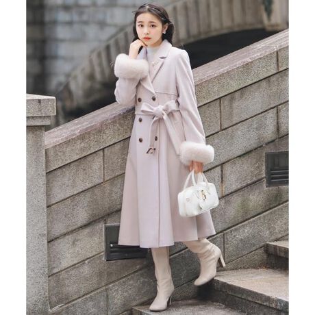 [^ԁF20082527100123]ӂt@[茳؂₩ɖAltF~jȃE[tAR[gyDesignzE㎿ȃE[fނgpAAt@[̃JtXV[Y[h߂ĂꖇBEɂčLtAVGbgAX^C菗炵iɉo܂BEEGXg茩闧̓IȃC݌vŁAX^CAbvʂQIEf[gʋ΂ȂǁAꂢ߃R[fɂ͂Aʂȓ̃AE^[ƂĂ߂łEiŃNVJȕ͋CYAl̂߂̓~AE^[łBEzxgŃEGXg}[NAŃ{ANZgɂĂ܂Ƃ܂܂BEeɃ|PbgtBEt@[JtX͎O\BEtg{^dlB^_u{^Bu[`͕t܂yFabiczEۉQ̏㎿ȒgE[ngpBEȂ₩ŒSnǂADNъ̂\ʂ\tg^b`ŏiȈۂɁBE͏_炩ȔG̃AFOXt@[gpBEntȂ̂ŖCȂENNBEsNx[WAJAubN3FWJƂȂ܂ByCarezhCN[jO