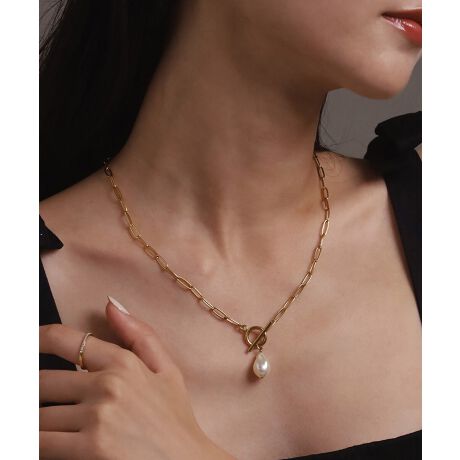 [^:2NE019B0YG]WEBXgA菤i܂܊C≷OKIrꂵɂAM[ΉlbNXy|Cgp[`F[lbNXz傫߂ȃobNp[|CgɂȂĂ`F[lbNXBߋTo[y_ggbv̂悤ɂȂĂ̂ŁAO₷A납猩肵fUCłB̂钷AYL`F[̒𒲐߂YlbNXƂĒAėߋɂăVvȃ`F[lbNXƂĒAmɂėlXɊy߂3waylbNXłBuh̃ACfeBeB𔽉fuhAT[WJXeXؖ316L̑fލ󂪕KiɔfĂ܂Bׂ₩ȕËȂmÂsĂ܂BR[fBl[gx̃JWAȃR[fItBXp[eB[̃tH[}ȃR[f܂ŁAV[I΂y߂ACełB⑲ƎAwȂǂ̍sɂg܂BtH[}V[ł̓WPbg⃏s[XBJWAV[ł́AtĂ̓uEXTVcAH~̓N[lbÑXEFbgjbgȂǂɂ킹₷ACełBT[WJXeXg316LhT[WJXeX͔ɗDAfC[[Xɂ҂ȑfށBAM[̕łgpĂ̂ŁApłȂv[gƂĂSĂIт܂B⊾ɂKтɂAϐFɂ̂ł̎ԂقƂǂ܂BC≷Ȃǂ̃V[ŋCɂ邱Ƃł^tȑfށBɍdȂ̂Ń`F[؂ɂ̂łBBeX}[gtHEp\RȂǂ̃j^[ɂAʏƎ̐FقȂČꍇ܂BAM[ɋfނłAAM[̌͗lXȈׁA100%ȂƂ񑩂ł܂B\߂By2023 springsummer collectionhMELLOWhz-ƁAӂӂƁA킽ݍłǂȊƎv悤ȗD܂Ƃ-SAH~ȂAߑA΂BFXȓ߂Dݍނ悤ɁȀےӖp[ƊY܂BǂȊCĂ悤ɁAWh߂p[̌ɁAlXȑẑāBw킽琶܂銴Ƃ킽Ƃ܂̂ցA̘ALĂ܂悤ɁxƂ肢߂RNVByLHME-GGC`GC[-z̋𐶂ݏoANZT[uhLHMEiGGC`GC[jBLHME͂ǂȃX^CɂRɃtBbgVvȃANZT[Ă܂BʂI΂ȂjZbNXfUĆApƂĂ͂AVFA邱Ƃ\łBMEijƏoȂ́Agɂ邱ƂŎMĂ͂BāAMȂɑ΂a Million of Empathiesi̋j܂AA͍LĂBȃvX̏z܂ANZT[V[YƂɃ[X܂B