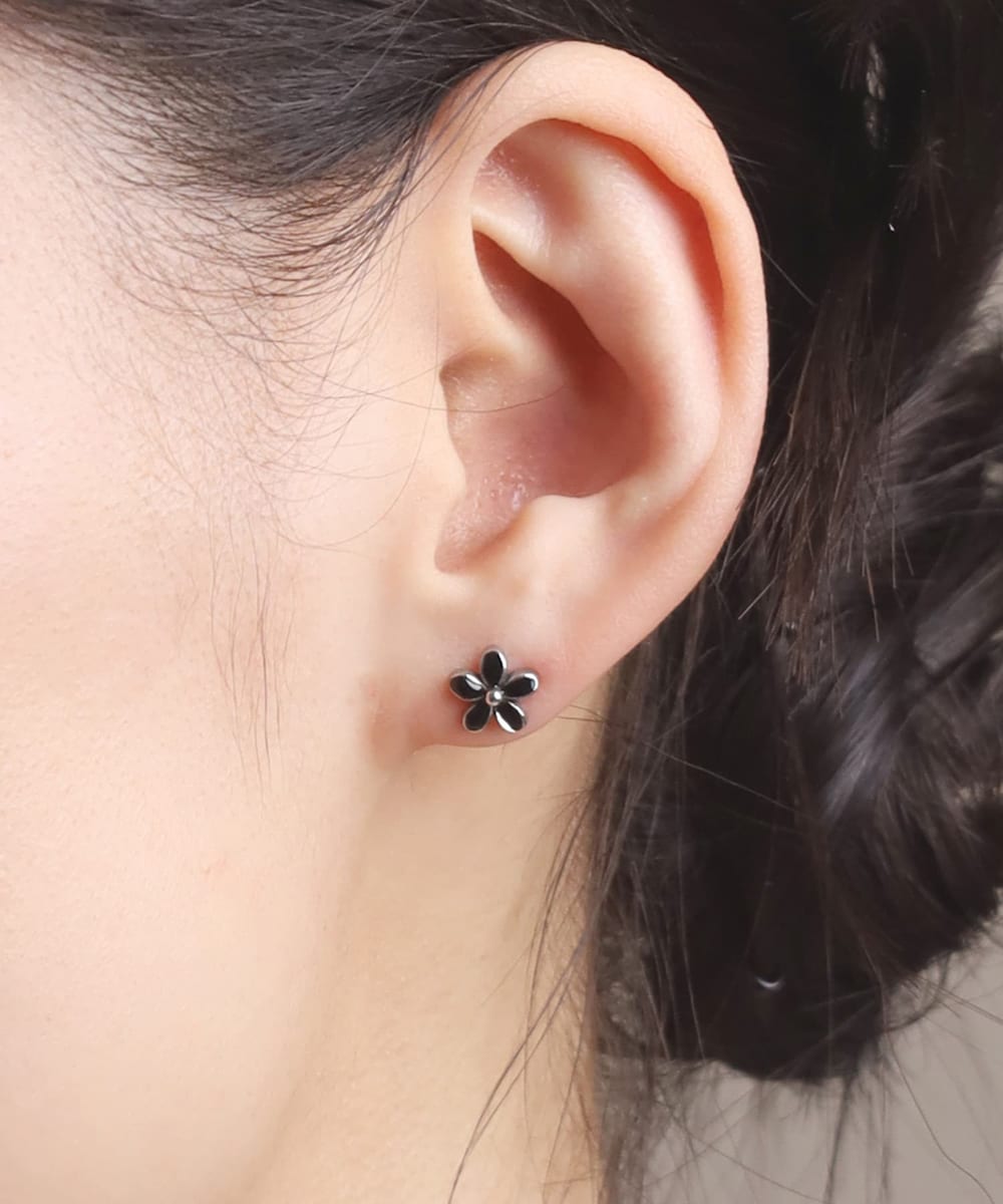 フラワー メンズピアス 花 K10 アレキサンドライト : PLEJOUR
