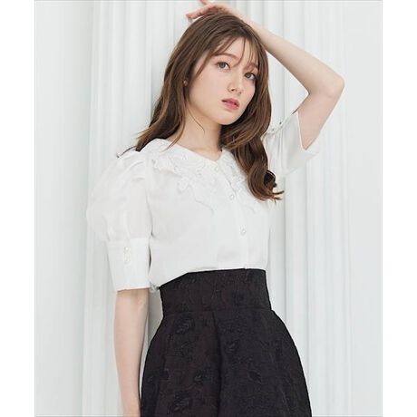 ベスト フラッフィーエンブロイダリー ショートベスト レディース  