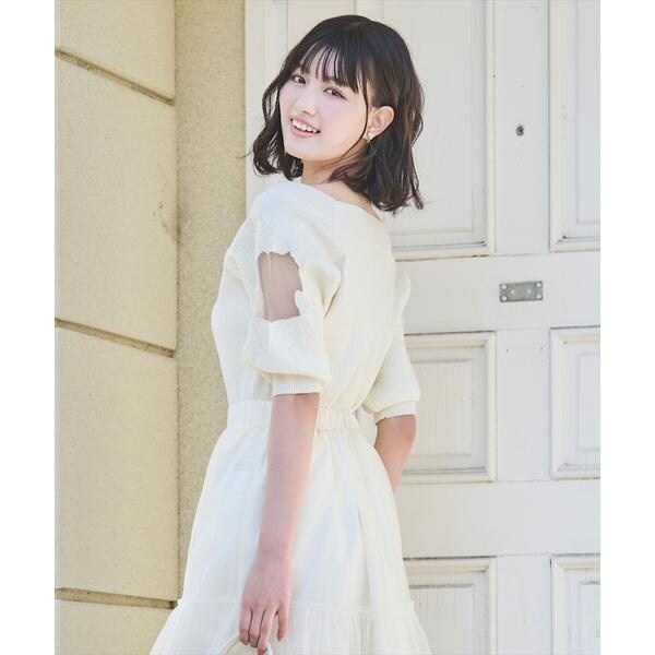 スクエアネックフラワーカットワークニットプルオーバー