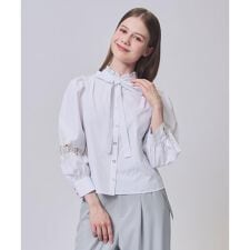 フリルスタンドネック袖レースブラウス