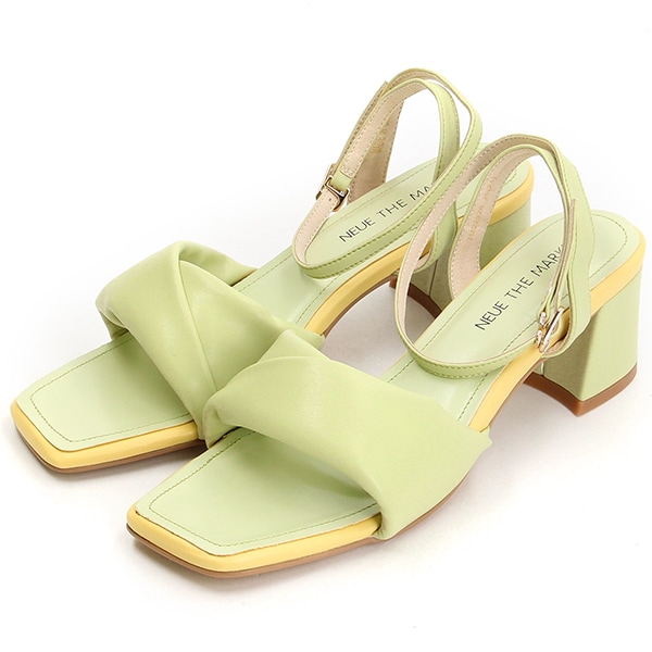 新品☆NEUE THE MARKET ノイエザマーケットピンクへび柄パンプス ノイエザマーケット(neue the market) レディース の一覧
