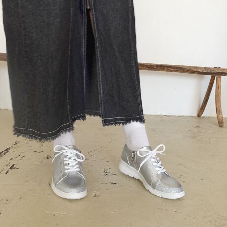 [^:TM24553]mCGU}[Pbg@NEUE THE MARKET@X^bYXj[J[X^bYANZgɂȂ[XAbvV[YB炫炵Ob^[őɉ؂₩Y܂BLCXj[J[ Et@Xi[dlŒEyłBEyʂŃNbV̍AEg\[ŒԂ̕sɂłBEb͒߉\ȃ[XAbvdlłtBbgĂ܂BEpcX^C炫ꂢ߃XJ[g܂ŕLR[fBl[gɍ킹₷fUCłBEJWA_EiȈۂɂĂ܂B