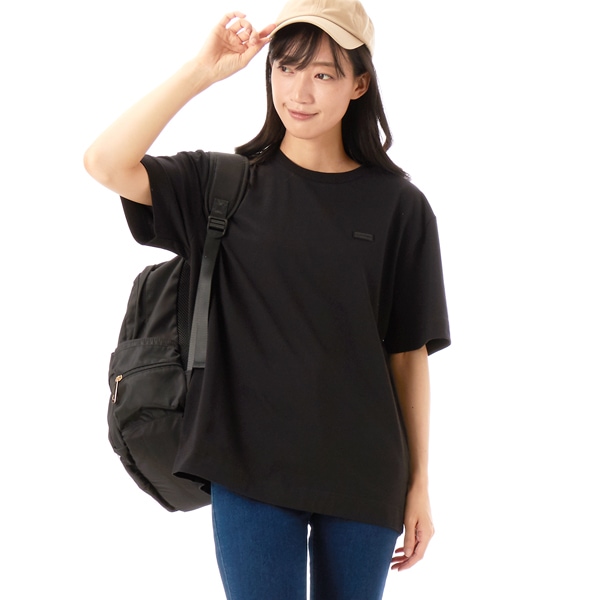 ユニセックス プレイ ラバライズ ハンターロゴ Tシャツ
