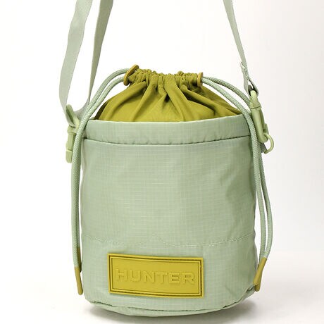 [^:UBX3602NRS5S]tH킢oPbgobO25SSV[YJ[fUCƎp˔gxbvXgbvoPbǵATravelBagV[Yʂ̝EϋvɗDꂽTCNbvXgbviCBh[R[hŊȒPɊJłAƂ킢炵bNXŎ育ȃTCỸobOBVvȂ琳ʂHUNTERSANZgɂȂfUCłB25tĐV