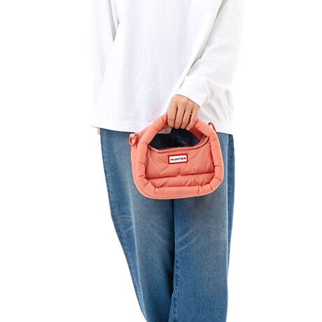 [^:UBX3711KBM5A]HUNTERVz[{[obO@25H~V[YJ[v킸ȂNbV̂悤ɏ_炩̃obO@~jTCYTCN|GXegppt@[fށBnhobNƂĂ͂At̒߉\ȃXgbvt΁ANX{fBƂĂg܂B[ɕ֗ȓ|PbgtŁARpNgȂ炨o̕Ki^Ԃ̂ɏ\̃~jobNłBtgɂ̓n^[ PVCSB̓~jTCYłfUC̃[W/~fBATCY܂(UBX3705KBM/UBX3712KBMj